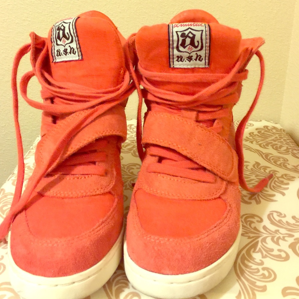 🌠🌠SALE. Down from 89$!!Ash wedges/ sneakers